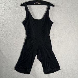 NWT Supplim Shapewear Women’s Size 3XL Black Open Butt‎